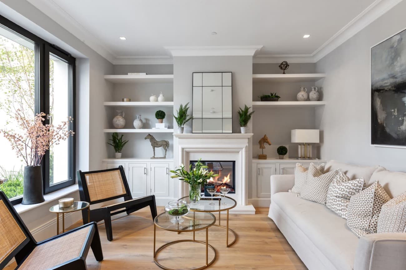 A beautifully decorated living room