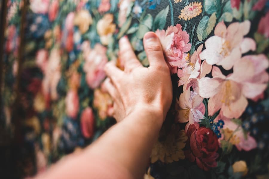 Wallpapering & Wall Coverings
